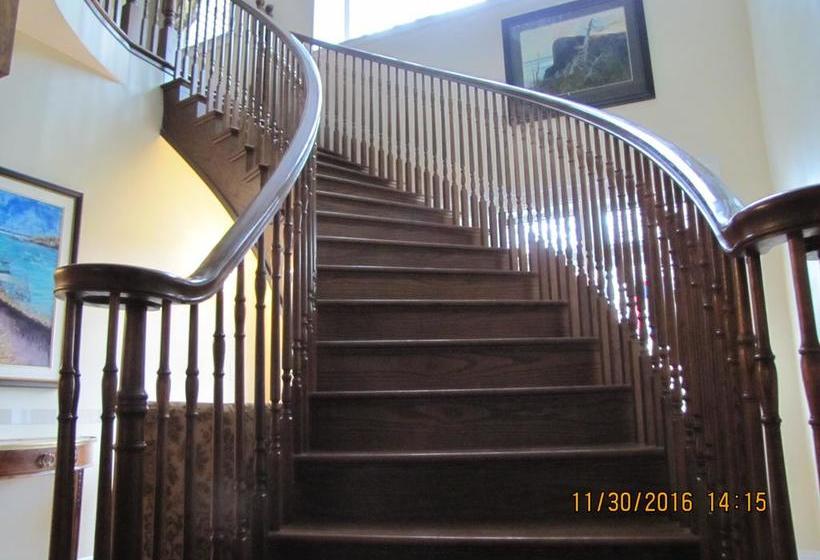 Bed and Breakfast Monroe House Executive Guest Suites | St. John'S | Newfoundland and Labrador | Canada 11