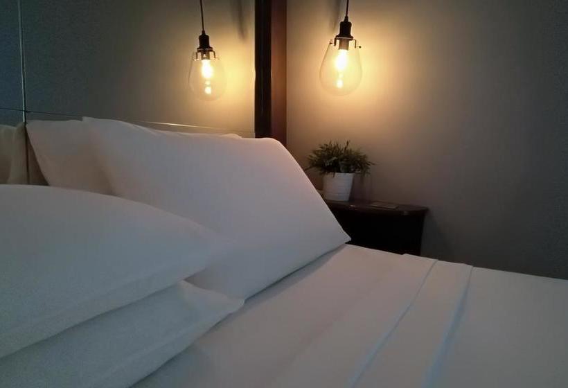 Aubergell Bed & Breakfast | Montreal | Quebec | Canada 13