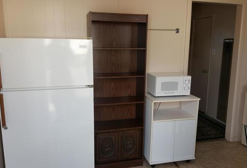 Hat Motel | Medicine Hat | Alberta | Canada 10