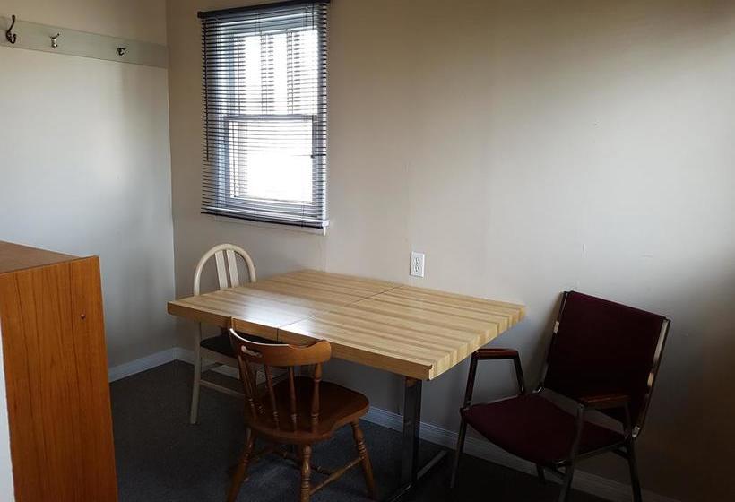 Hat Motel | Medicine Hat | Alberta | Canada 6