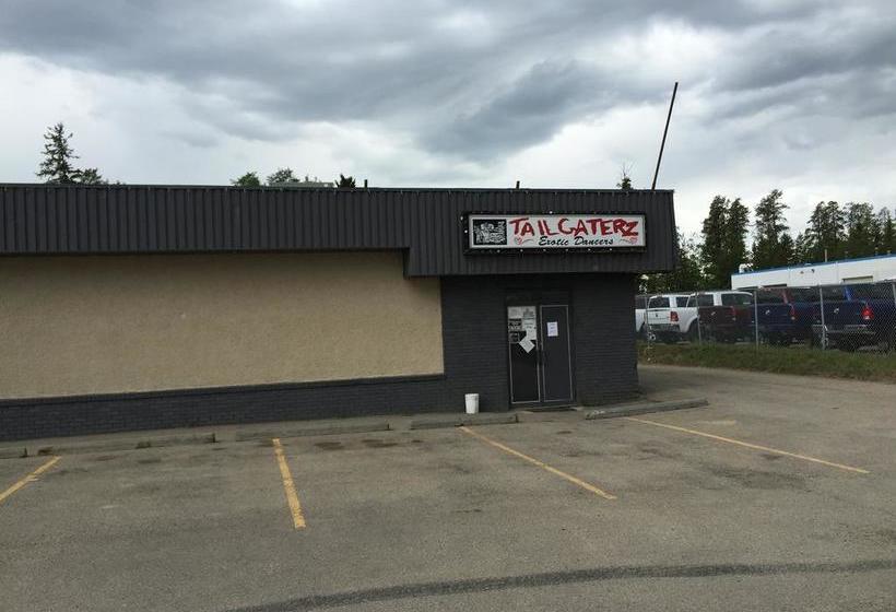 Hotel Royal Oak Inn | Whitecourt | Alberta | Canada 1