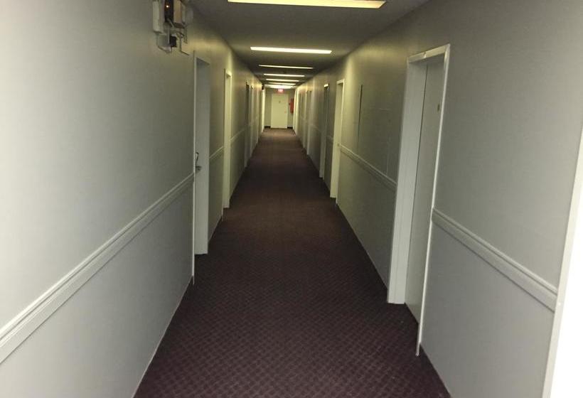 Hotel Royal Oak Inn | Whitecourt | Alberta | Canada 15