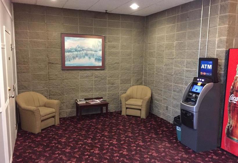 Hotel Royal Oak Inn | Whitecourt | Alberta | Canada 8