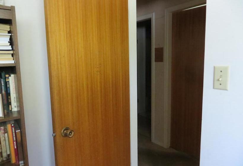 Daybreak Bed And Breakfast | Regina | Saskatchewan | Canada 16