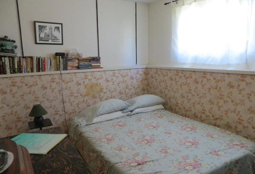 Daybreak Bed And Breakfast | Regina | Saskatchewan | Canada 3