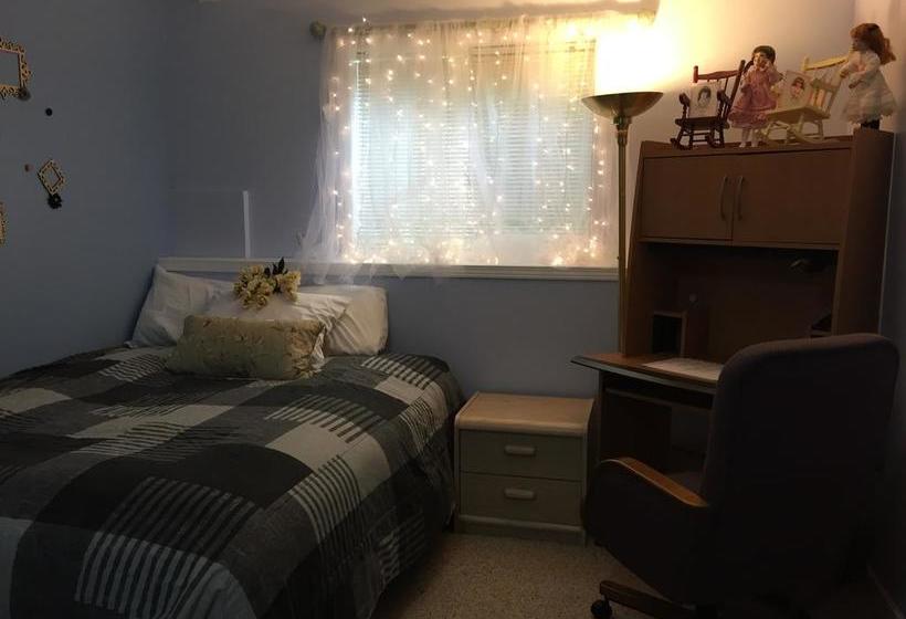 Serenity Lodge Bed And Breakfast | Courtenay | British Columbia | Canada 2