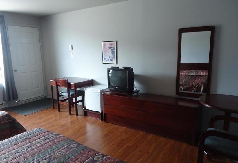 Motel Le Rond Point | Metabetchouan | Quebec | Canada 1