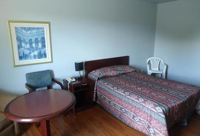 Motel Le Rond Point | Metabetchouan | Quebec | Canada 11