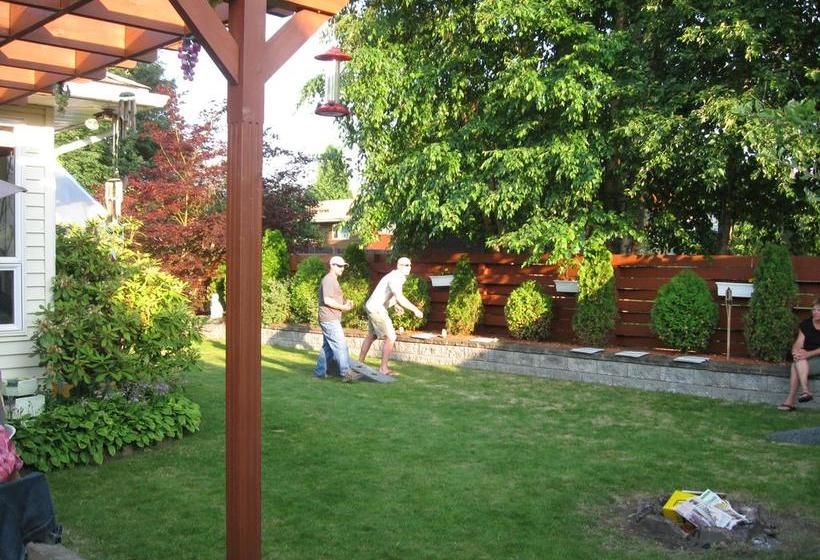 Bed and Breakfast Wedgewood Guest House | Terrace | British Columbia | Canada 10