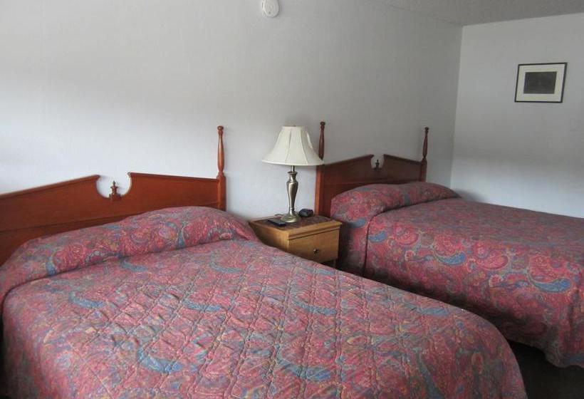 Bonanza Gold Motel | Dawson City | Yukon Territory | Canada 10