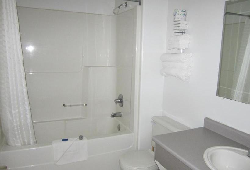 Bonanza Gold Motel | Dawson City | Yukon Territory | Canada 12