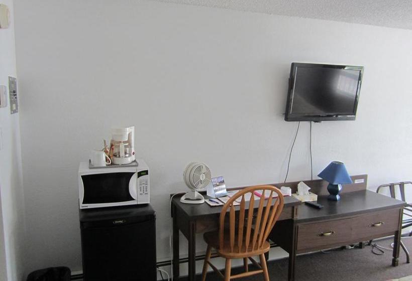 Bonanza Gold Motel | Dawson City | Yukon Territory | Canada 4