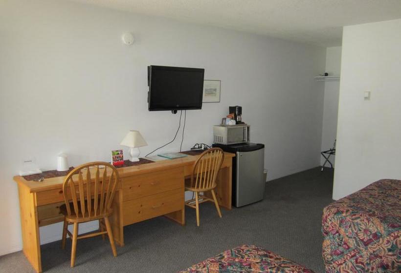 Bonanza Gold Motel | Dawson City | Yukon Territory | Canada 9