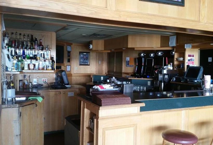 Hotel The Ritz Cafe And Motor Inn