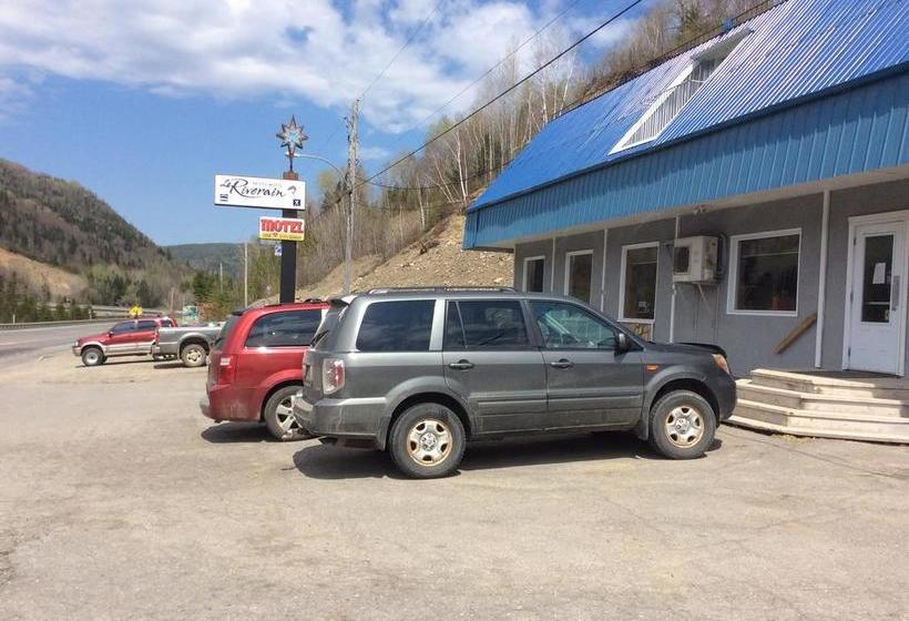 Resto Motel Le Riverain | Matapedia | Quebec | Canada 1