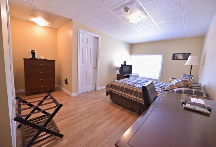 Resto Motel Le Riverain | Matapedia | Quebec | Canada 11