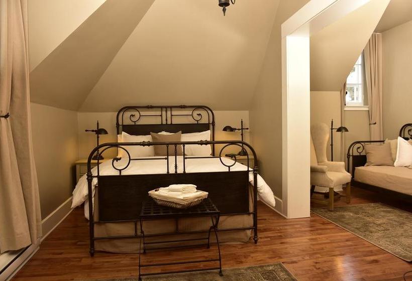 Hotel Manoir Maplewood | Waterloo | Quebec | Canada 9