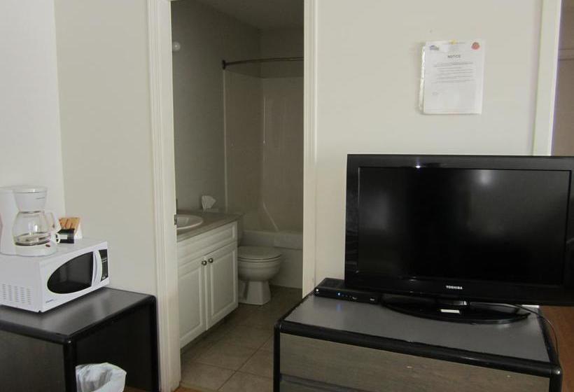 Motel Kacee S Northern Suites | Fort Nelson | British Columbia | Canada 5