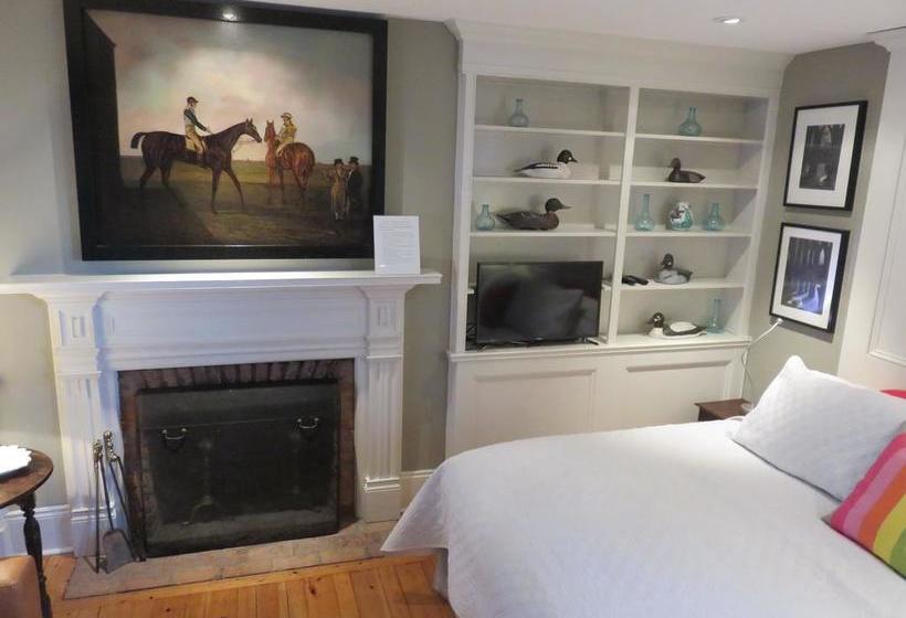 Bed and Breakfast Dot S Landing Garden Room | Niagara on the Lake | Ontario | Canadá 12