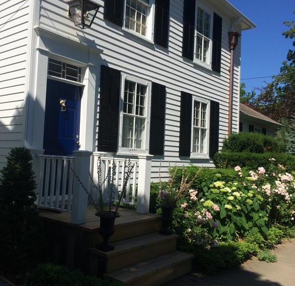 Bed and Breakfast Dot S Landing Garden Room | Niagara on the Lake | Ontario | Canadá 18