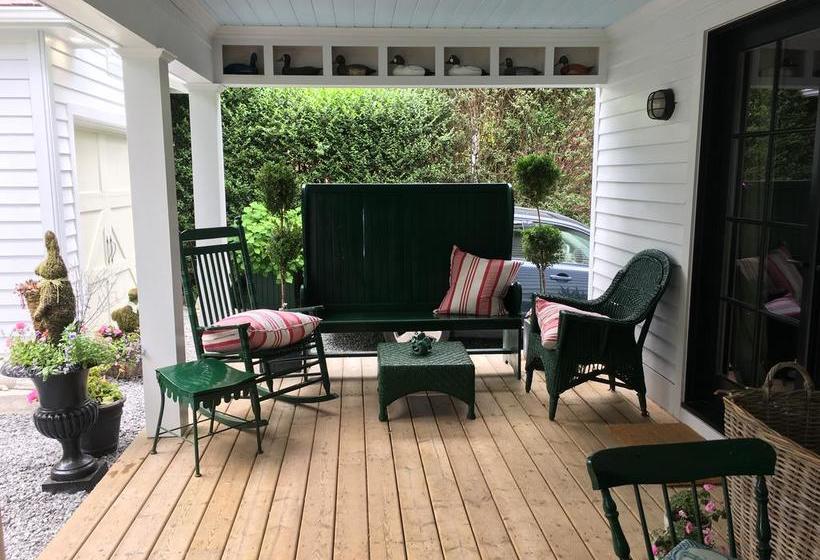 Bed and Breakfast Dot S Landing Garden Room | Niagara on the Lake | Ontario | Canadá 2