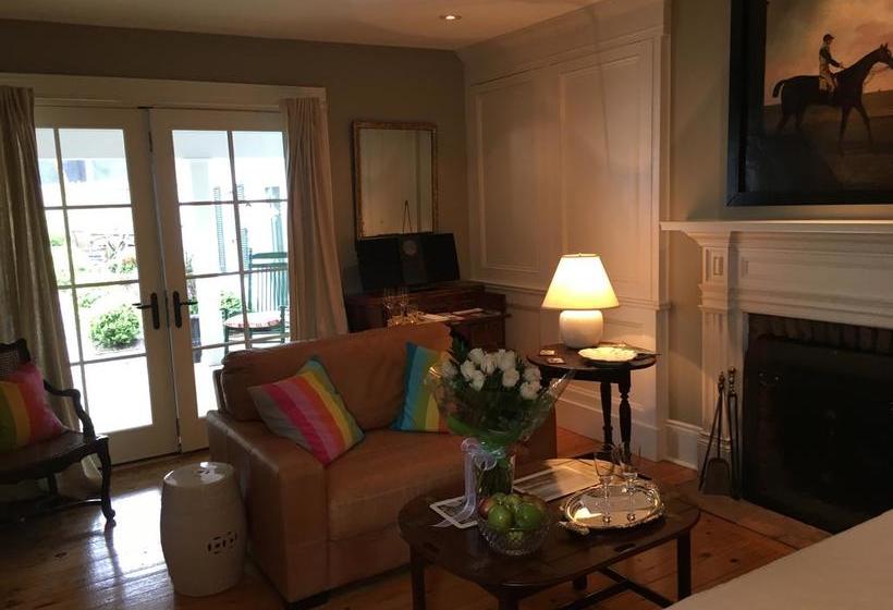 Bed and Breakfast Dot S Landing Garden Room | Niagara on the Lake | Ontario | Canadá 5