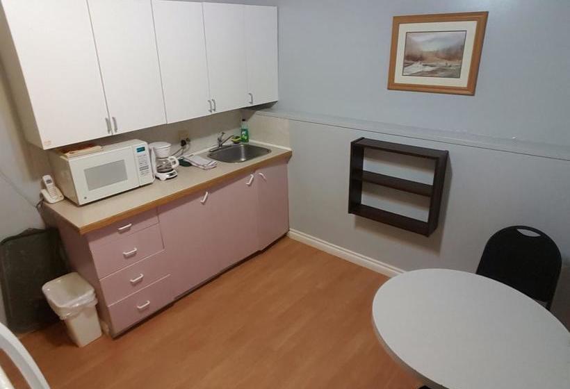 Centennial Motel | Kindersley | Saskatchewan | Canada 12