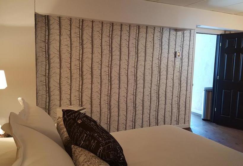 Motel L Anse De La Lanterne | Montebello | Quebec | Canada 13