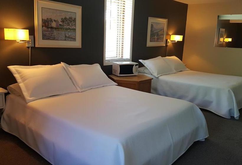 Motel L Anse De La Lanterne | Montebello | Quebec | Canada 20