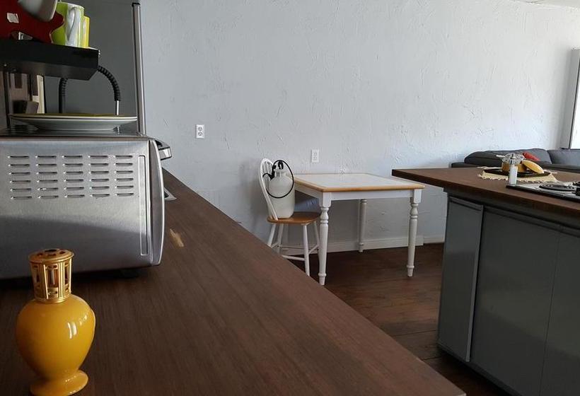 Motel L Anse De La Lanterne | Montebello | Quebec | Canada 5