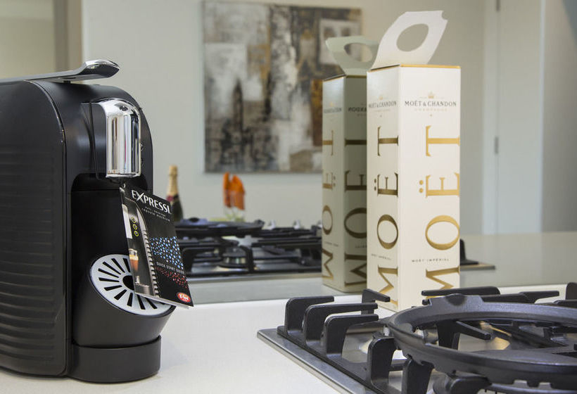 St Kilda Holiday Apartments | Saint Kilda | Victoria | Australia 16