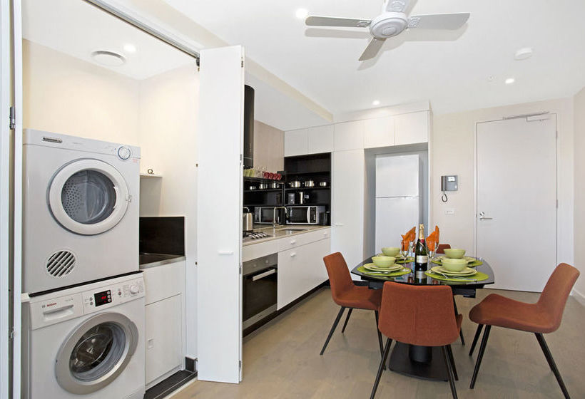 St Kilda Holiday Apartments | Saint Kilda | Victoria | Australia 7