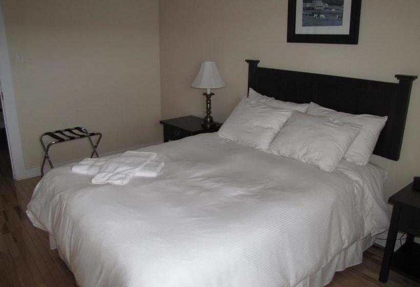 Grenfell Heritage Hotel & Suites