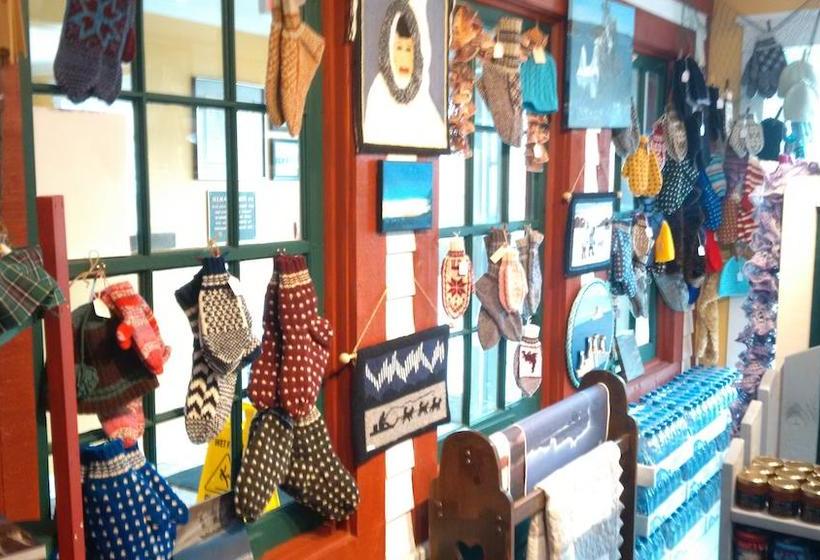 Grenfell Heritage Hotel & Suites | St. Anthony | Newfoundland and Labrador | Canada 16