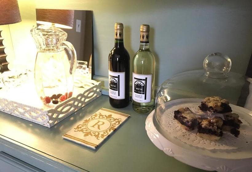 The Reeve Bed And Breakfast | Dunnville | Ontario | Canada 2