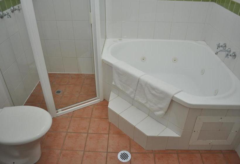 Meadowbrook Hotel Brisbane | Loganlea | Queensland | Australia 6