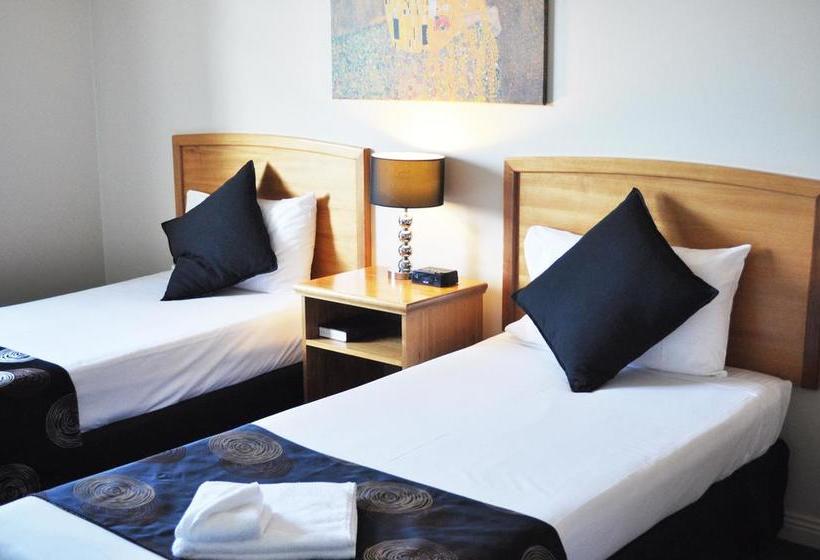 Meadowbrook Hotel Brisbane | Loganlea | Queensland | Australia 8