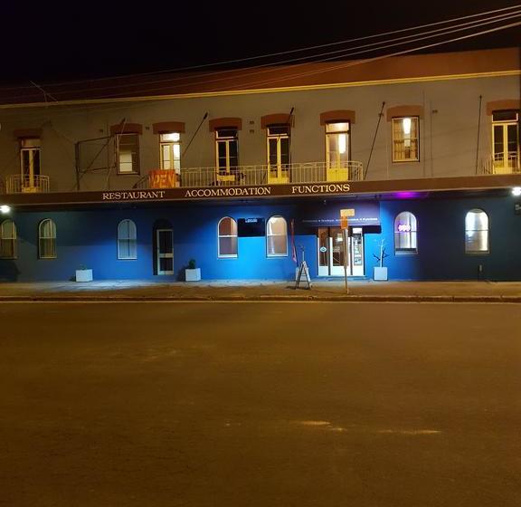 Hotel The Valley B&b | Cootamundra | New South Wales | Australia 5