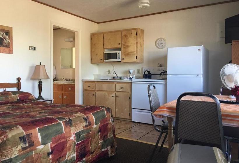 Fair Isle Motel | Charlottetown | Prince Edward Island | Canada 11