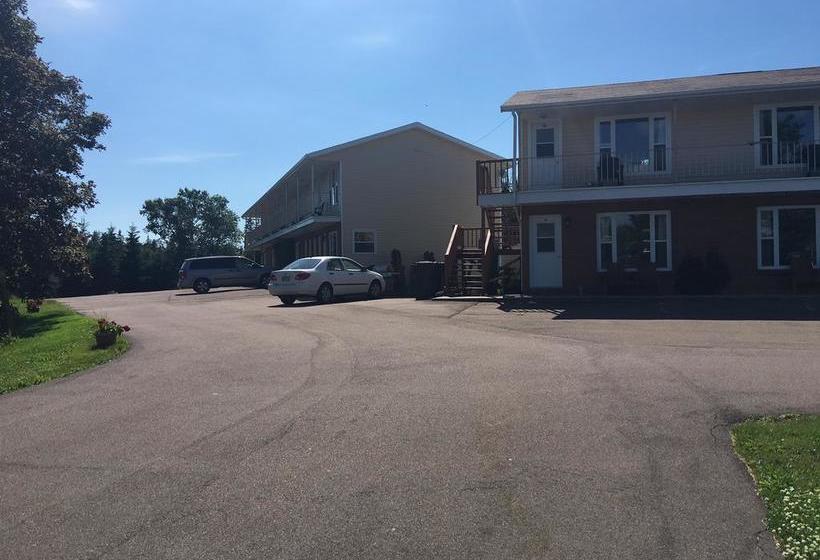 Fair Isle Motel | Charlottetown | Prince Edward Island | Canada 12