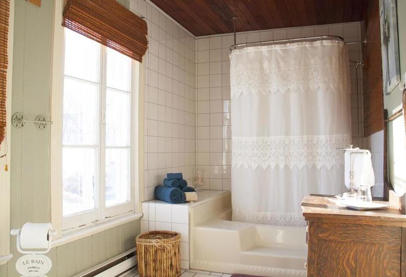 Bed and Breakfast Auberge Le Petit Sejour | Chateau Richer | Quebec | Canada 10