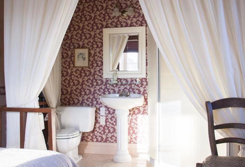 Bed and Breakfast Auberge Le Petit Sejour | Chateau Richer | Quebec | Canada 7