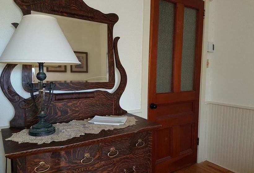 Bed and Breakfast Auberge Le Petit Sejour | Chateau Richer | Quebec | Canada 9