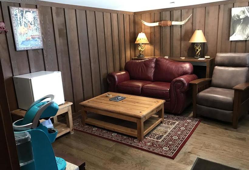 Back To The Land B&b | Golden | British Columbia | Canada 7