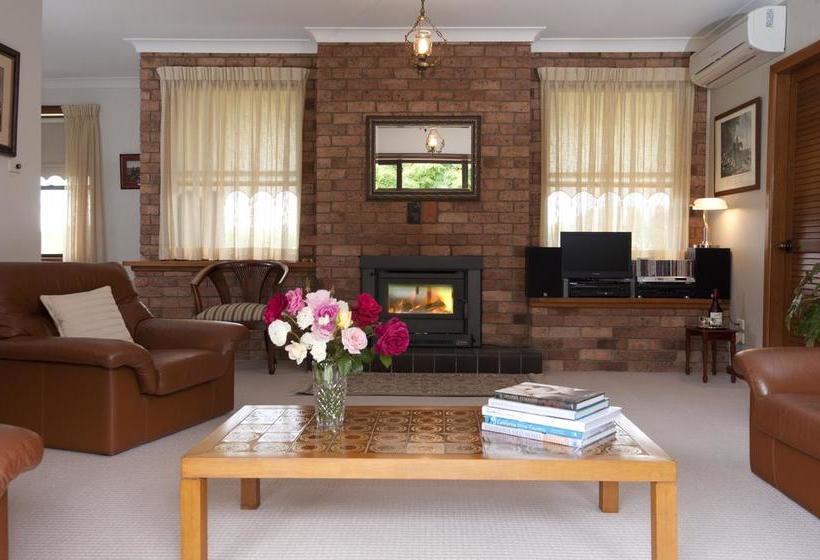 Clifton Gardens B&b | Orange | New South Wales | Australia 2