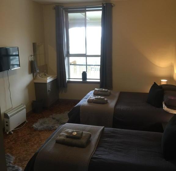 Hotel The Berriedale | Westbury | Tasmania | Australia 2