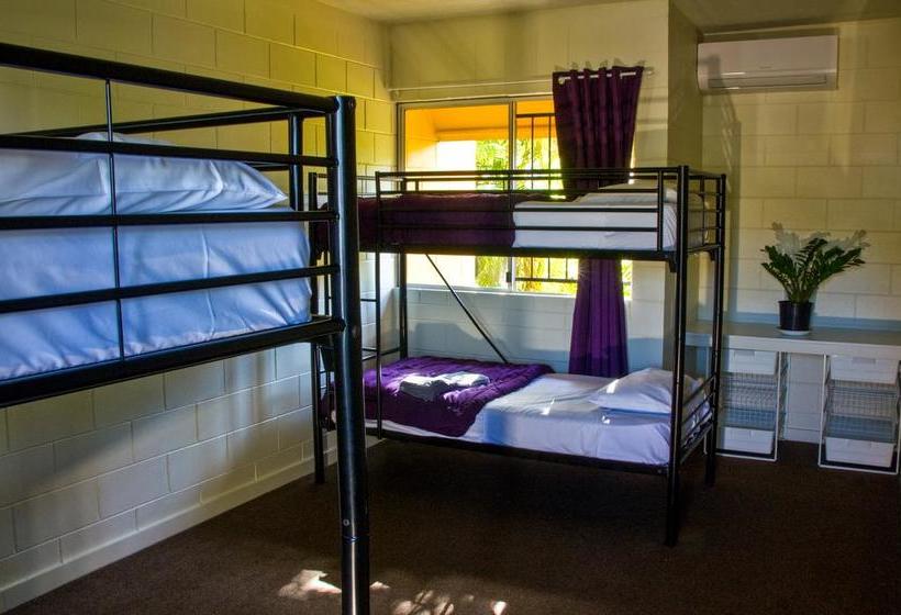 Hostel Foreign Exchange Accommodationbeachside | Townsville | Queensland | Australia 10