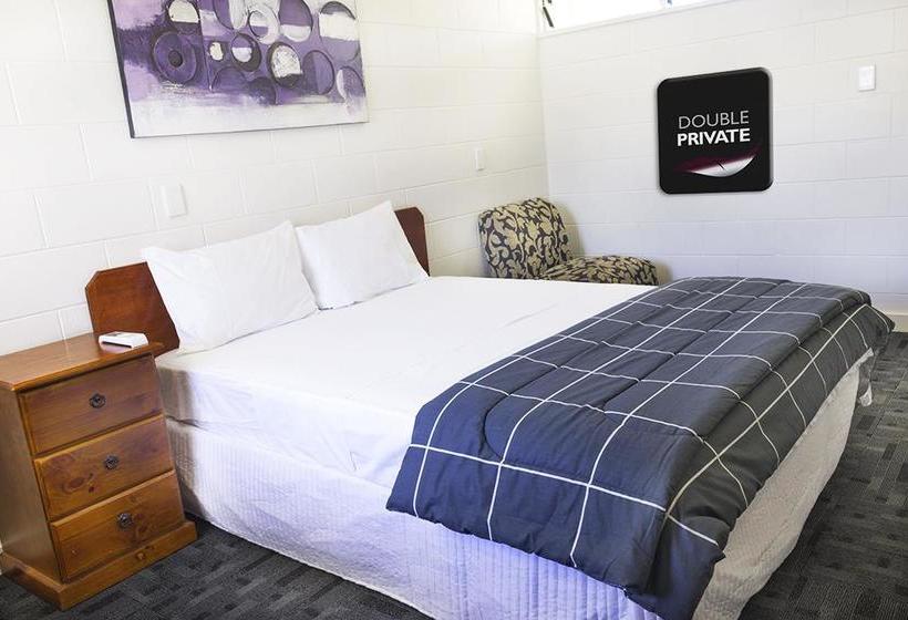 Hostel Foreign Exchange Accommodationbeachside | Townsville | Queensland | Australia 4