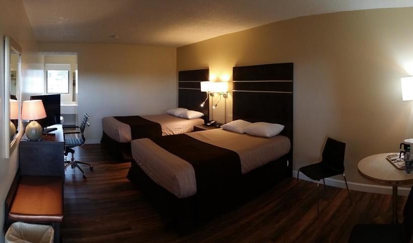 Hotel Bear Country Inn | Terrace | British Columbia | Canada 8