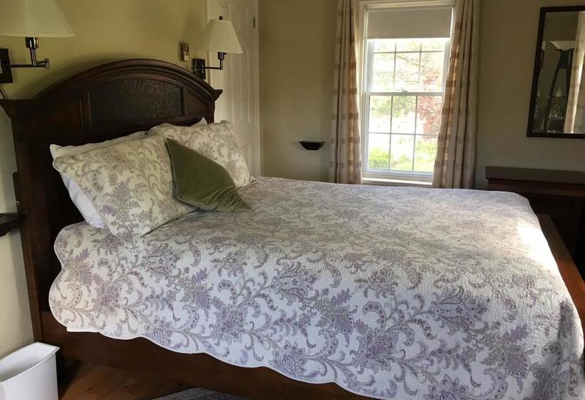 The Stella Rose B&b | Wolfville | Nova Scotia | Canada 6